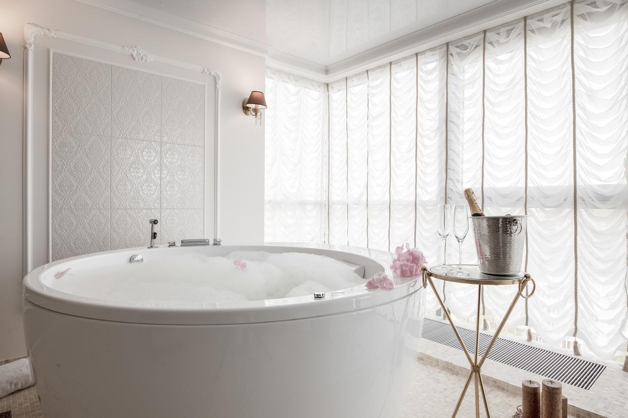 President Jacuzzi Apartment كلابيدا المظهر الخارجي الصورة